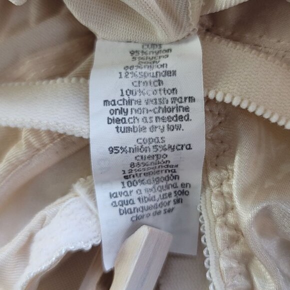 Lady Manhattan Girdle Tan 36D Shaper Adj Hook Eye Wirefree Style 5068 Vintage - Picture 8 of 8